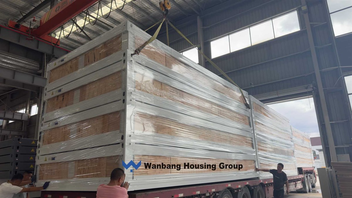 Flat pack container loading and shipping