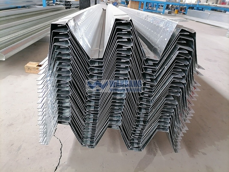 Original stable U-shaped bottom frame